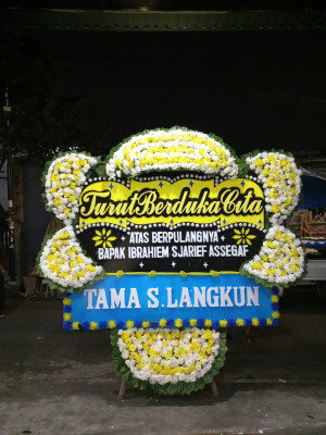 Papan Bunga Duka di Ilu